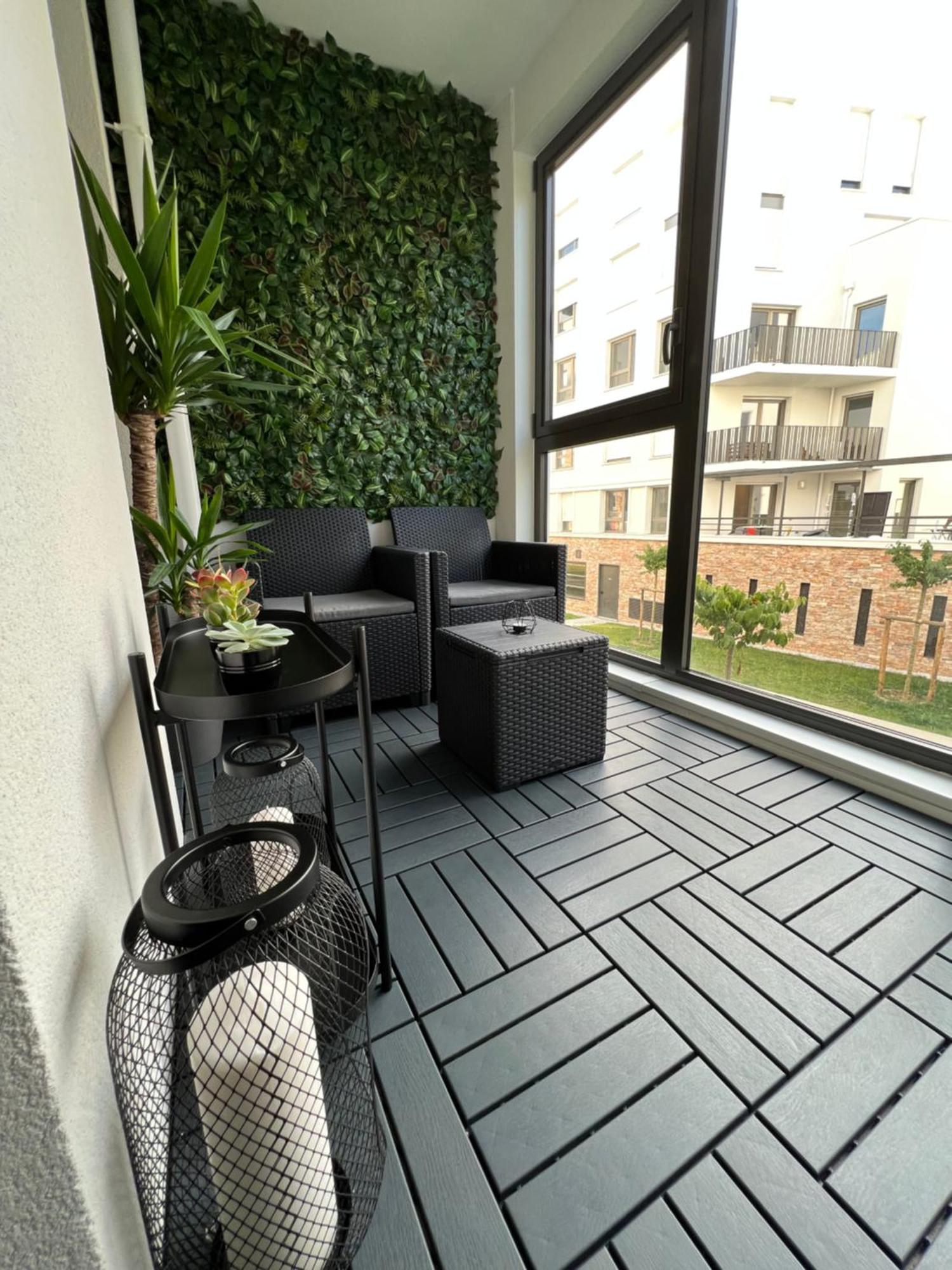 Appartement Avec Son Jardin D'Hiver พัวส์ซี ภายนอก รูปภาพ